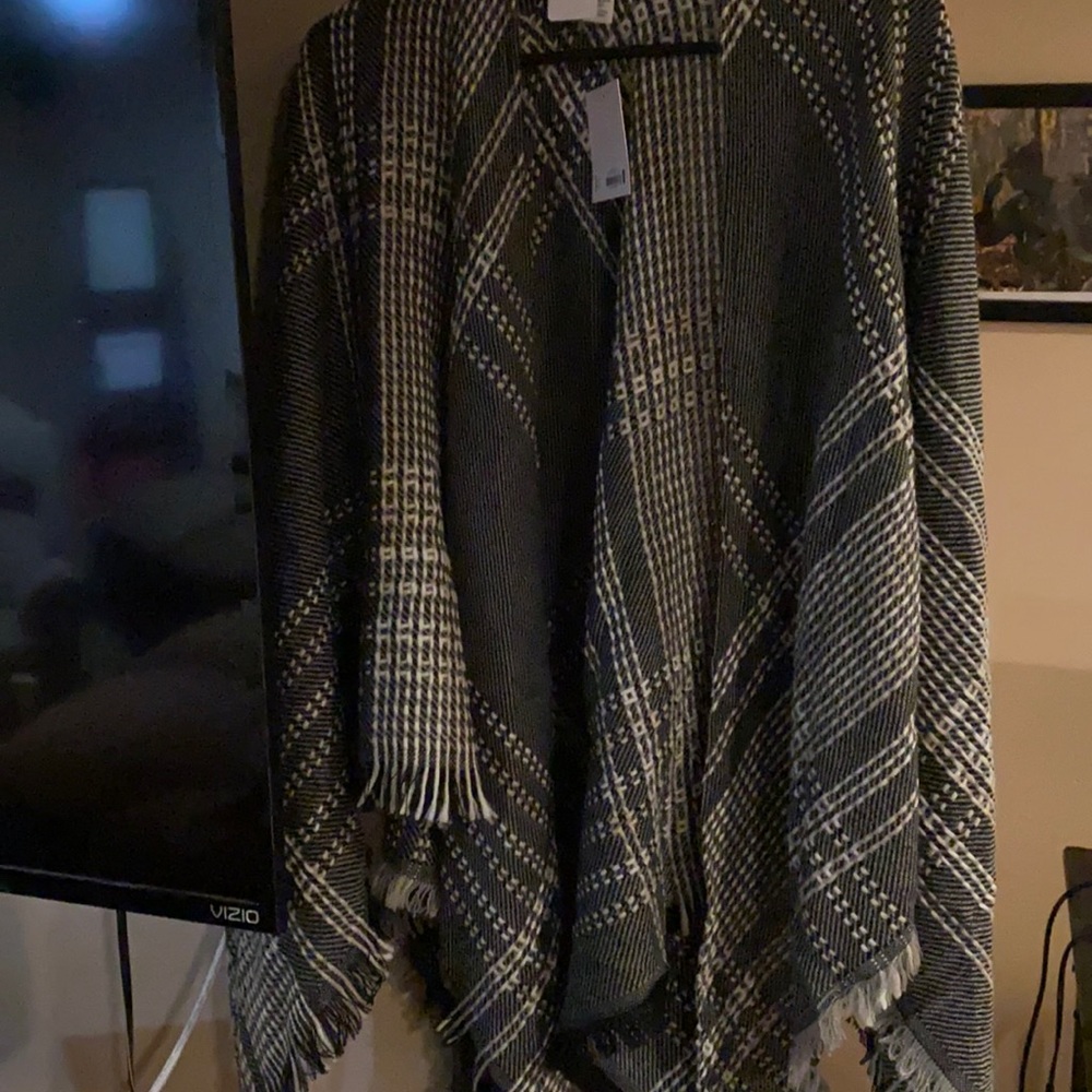 Black and white knit poncho